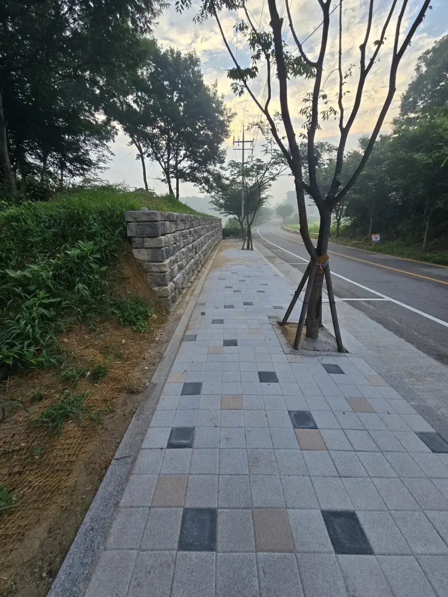 경기 인조화강블럭 시공 후